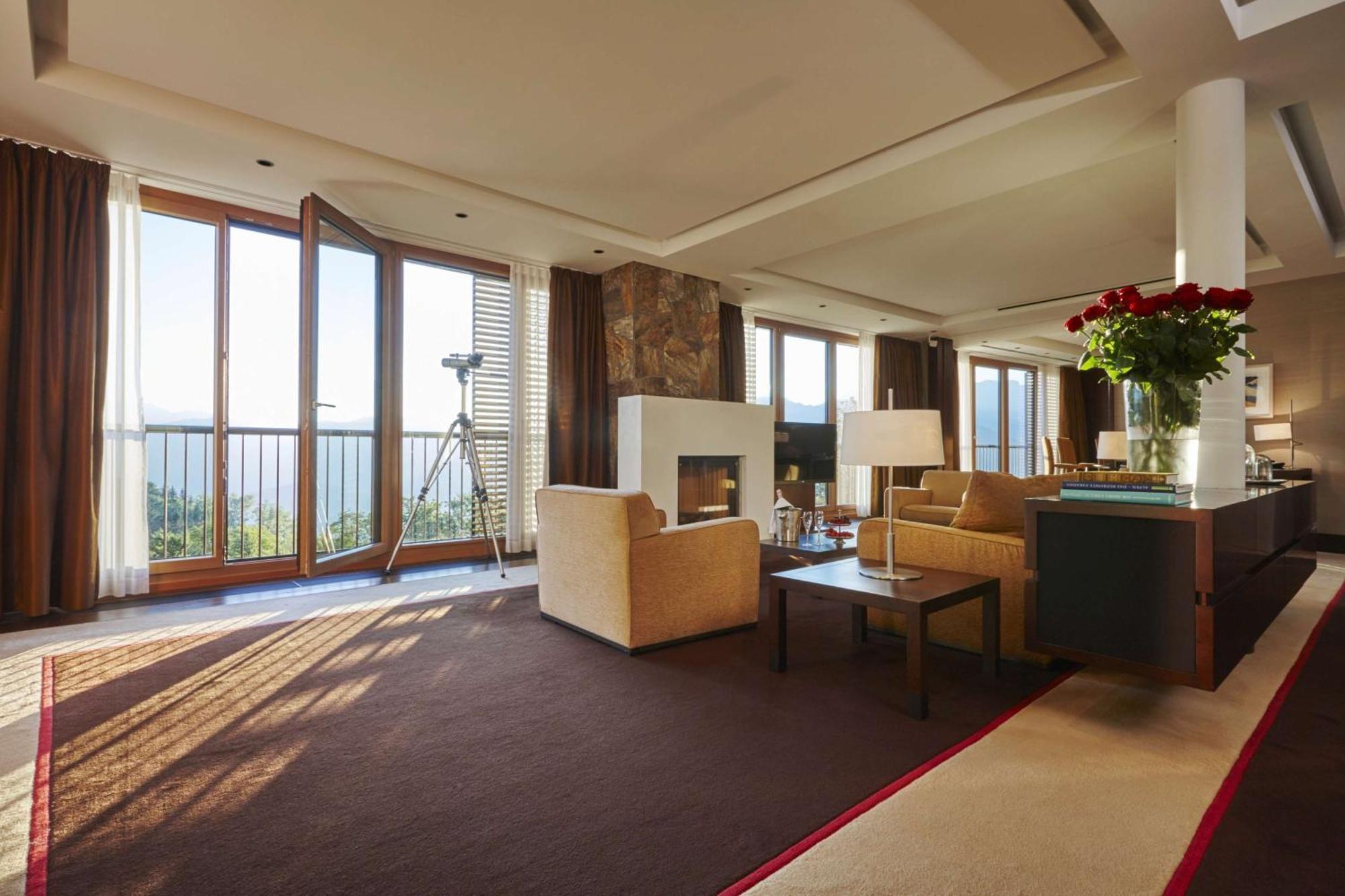 Kempinski Resort 5*